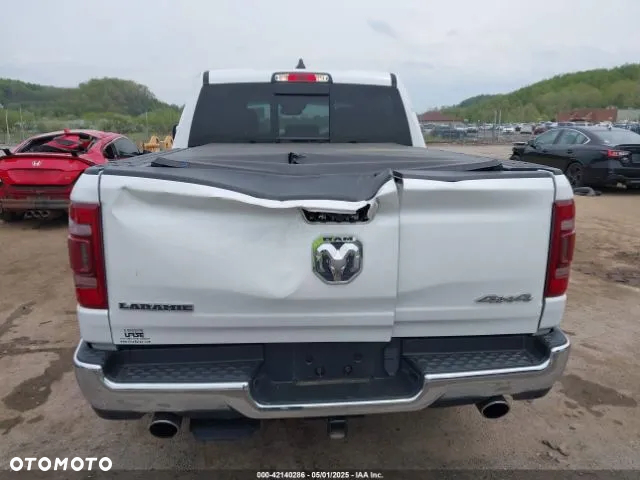 Dodge RAM 1500 5.7 4x4 - 12