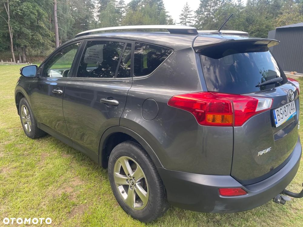 Toyota RAV4 - 10