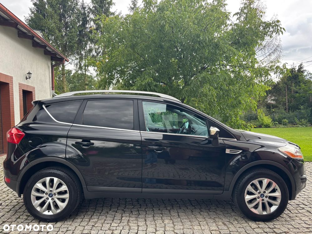 Ford Kuga 2.0 TDCi 4x4 Titanium - 2