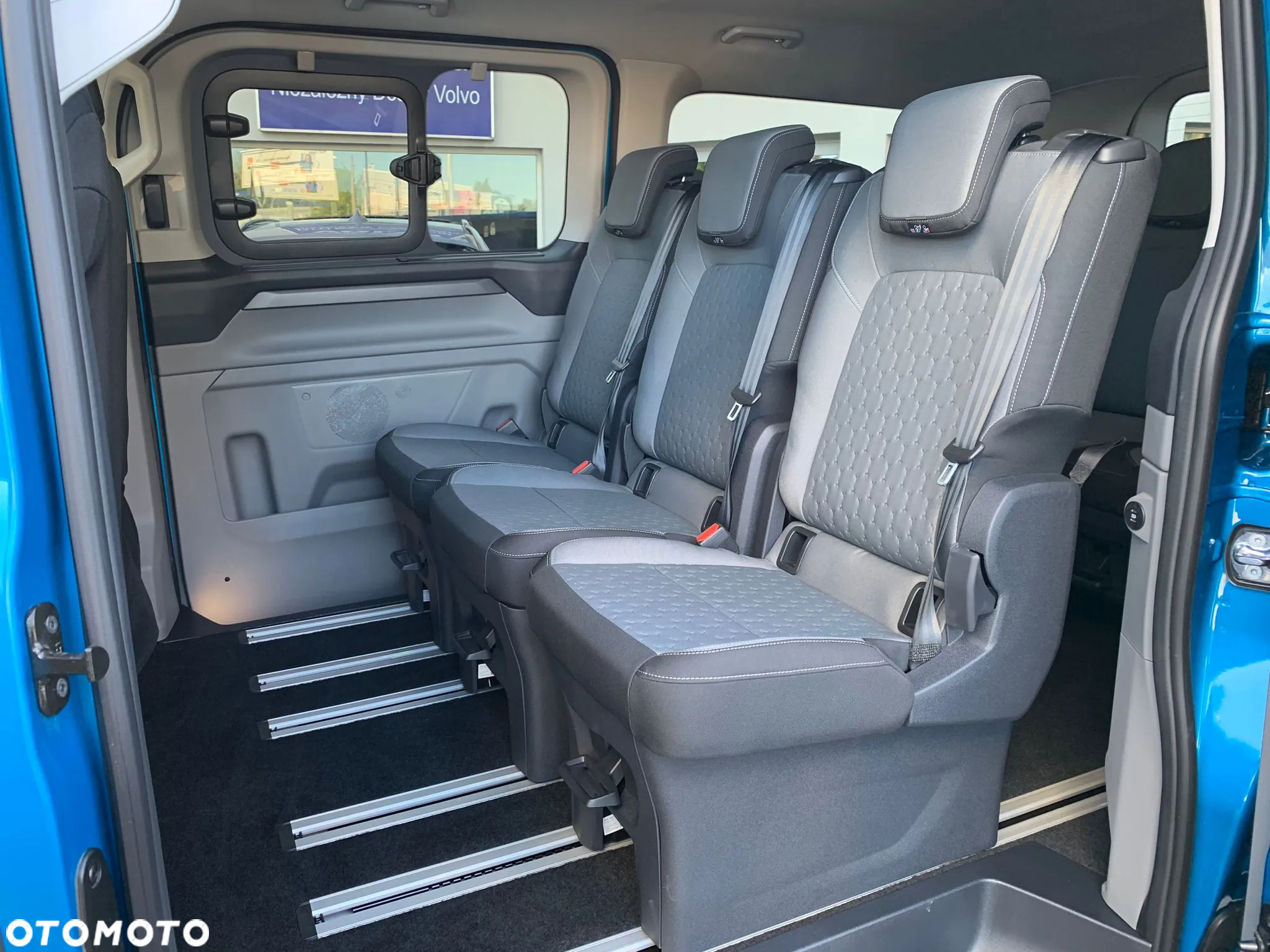 Ford Tourneo Custom 320 L2H1 VA Autm TitaniumX - 9