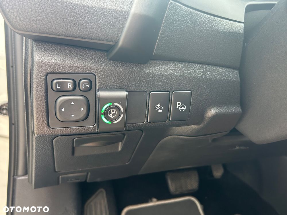 Toyota Auris Hybrid 135 Prestige - 15