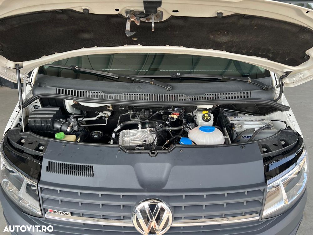 Volkswagen Transporter ver-2-0-110-kw-kr-trendline-dsg-4m - 24