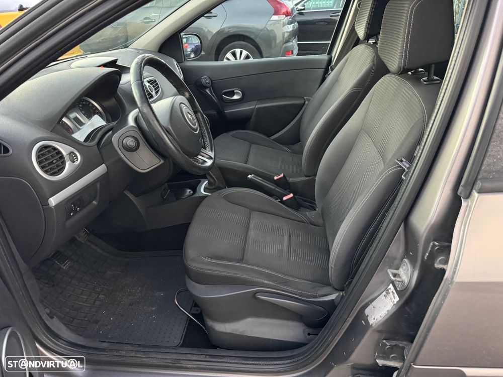 Renault Clio Break 1.2 16V Dynamique - 9