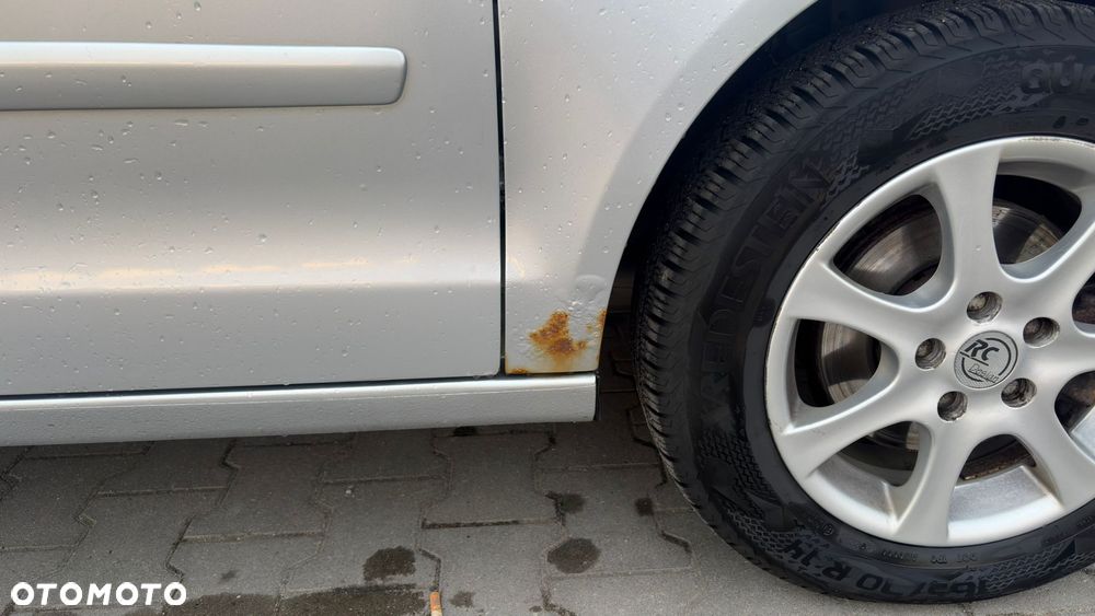 Volkswagen Polo 1.4 16V Comfortline - 20