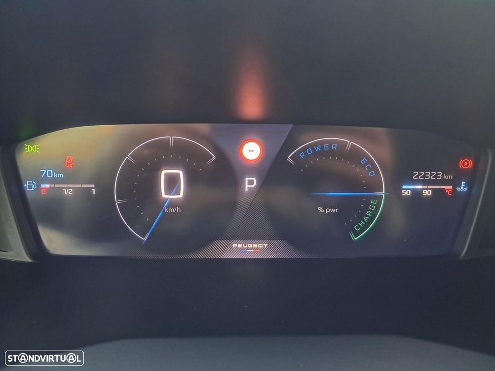 Peugeot 2008 1.2 Hybrid Allure e-DCS6 - 18