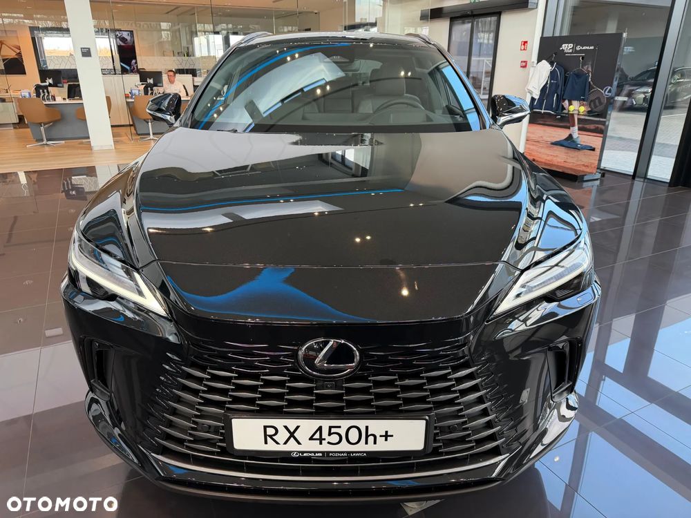 Lexus RX 450h+ Omotenashi - 2