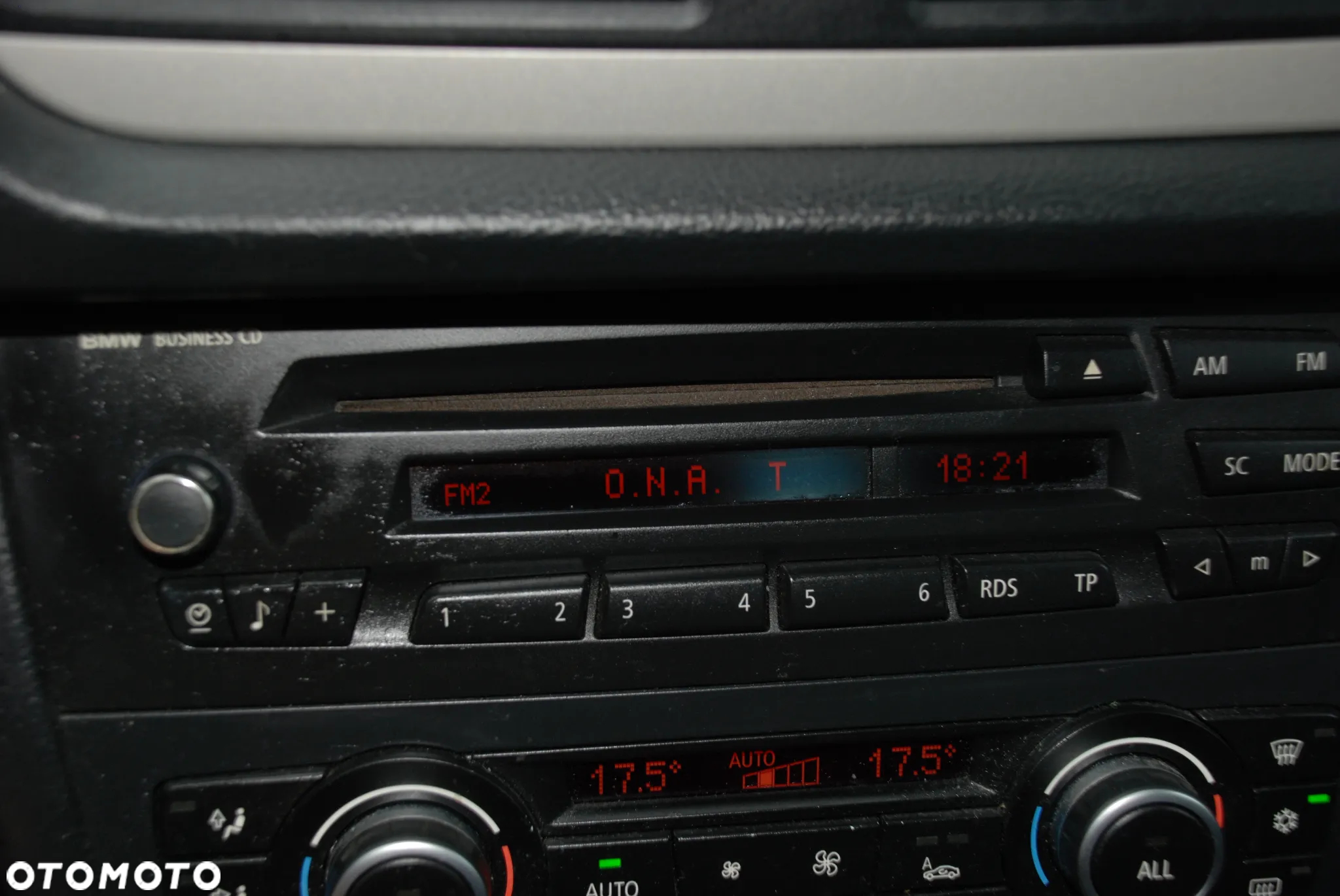 BMW X1 xDrive18d - 14