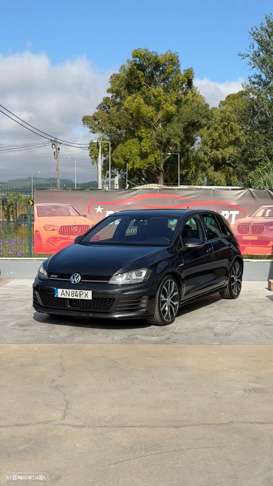 VW Golf 2.0 TDI GTD - 10