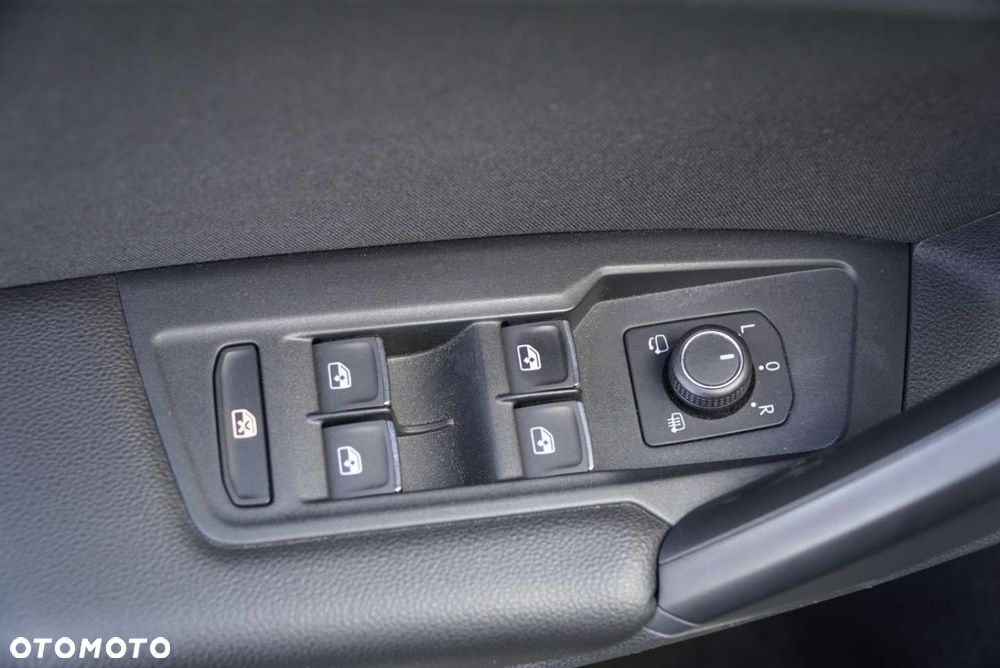 Volkswagen Tiguan 1.5 TSI OPF DSG R-Line - 18