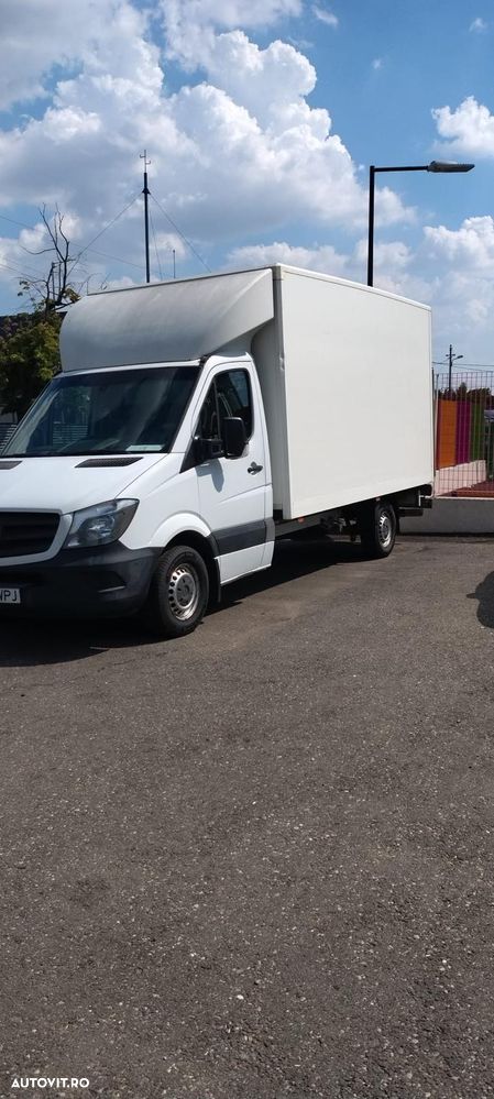 Mercedes-Benz Sprinter - 10