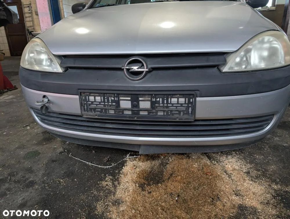 Zderzak przedni przód PRZED LIFT Opel Corsa C Z157