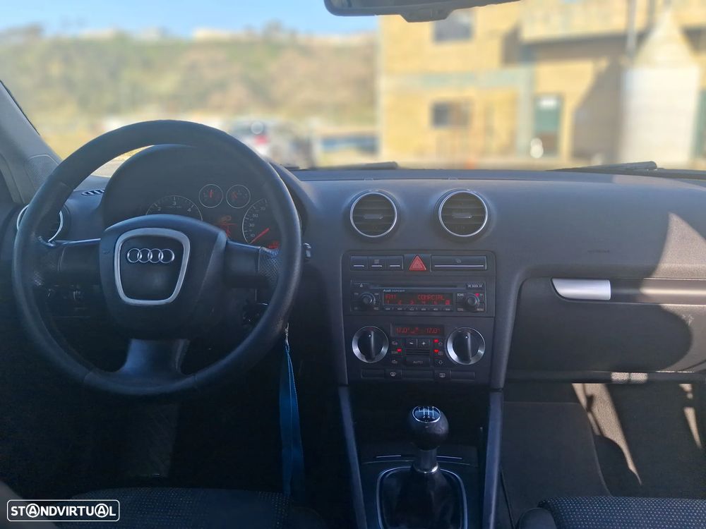 Audi A3 Sportback 2.0 TDi Sport - 7