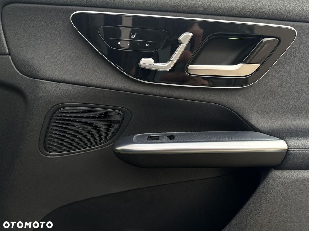 Mercedes-Benz GLC - 20