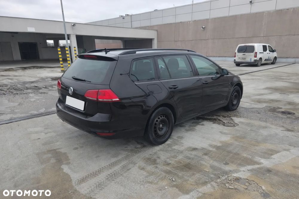 Volkswagen Golf 1.6 TDI Highline - 2