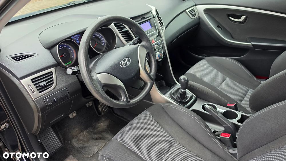 Hyundai i30 1.4 Classic - 9
