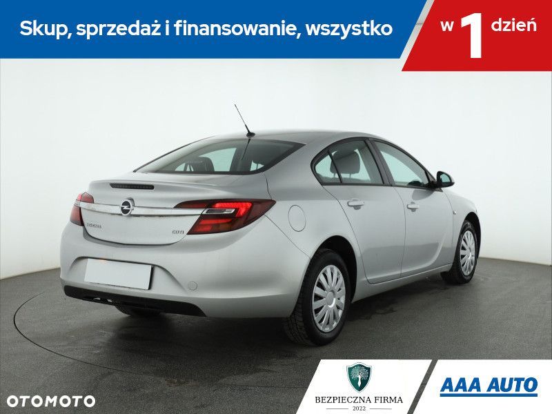 Opel Insignia - 6