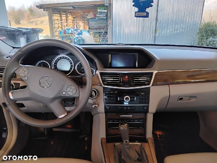 Mercedes-Benz Klasa E 200 CDI Avantgarde - 4