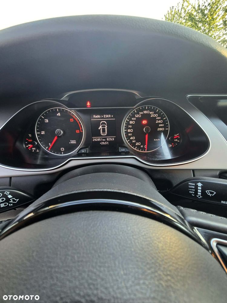 Audi A4 Avant - 11
