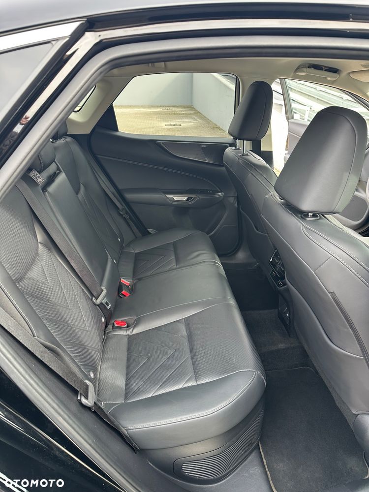 Lexus NX 350h Omotenashi AWD - 20