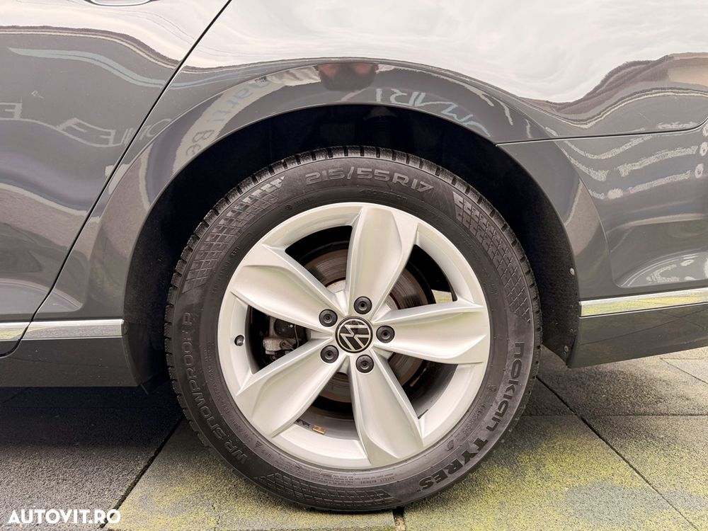 Volkswagen Passat 2.0 TDI DSG Highline - 10