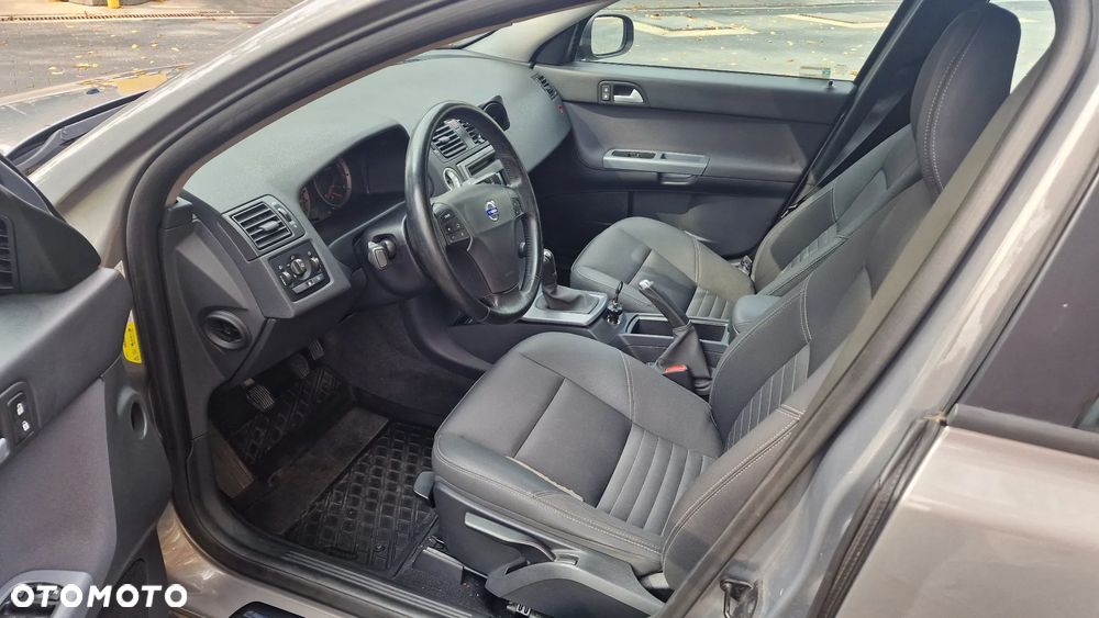 Volvo S40 1.8 - 6