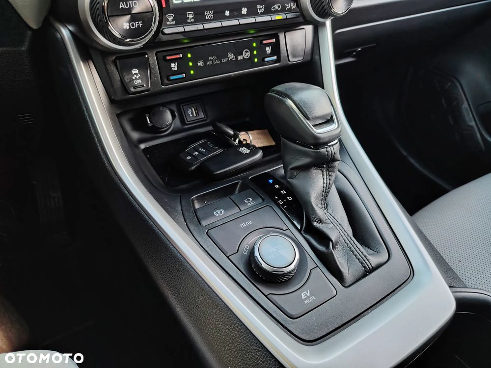 Toyota RAV4 2.5 Hybrid Executive 4x4 - 19