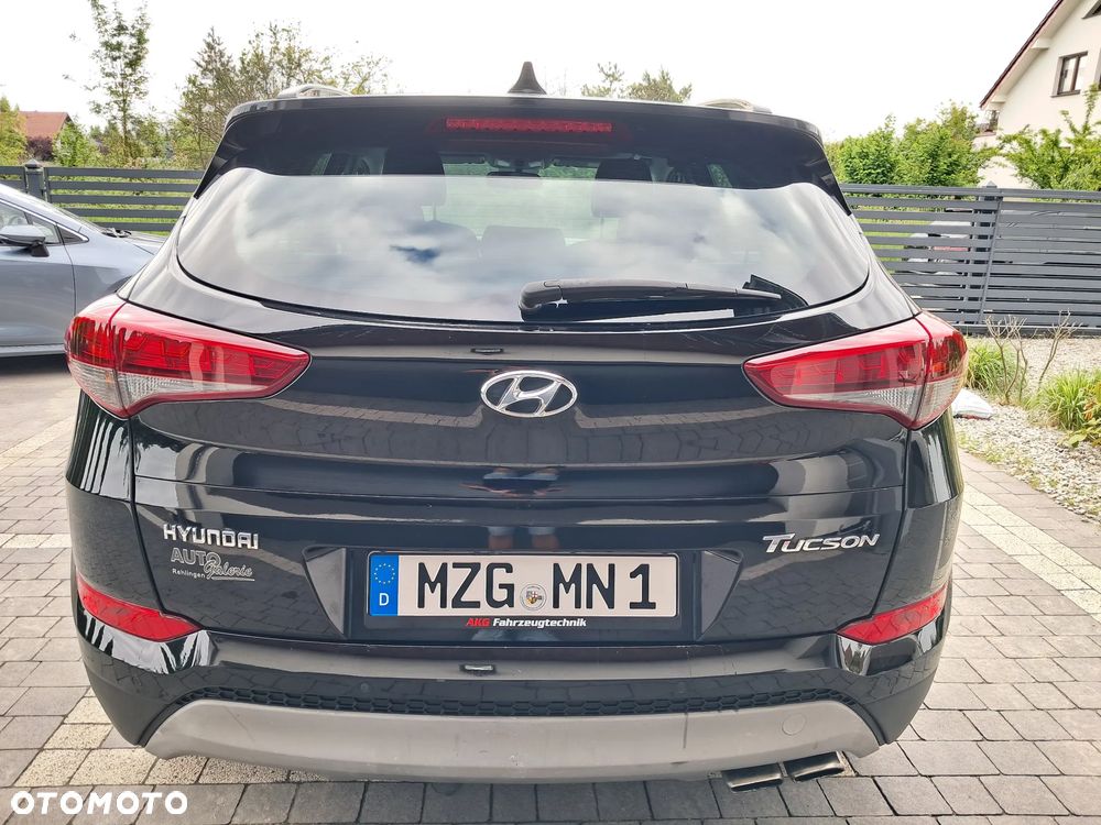 Hyundai Tucson 1.6 Turbo 2WD Navi - 24