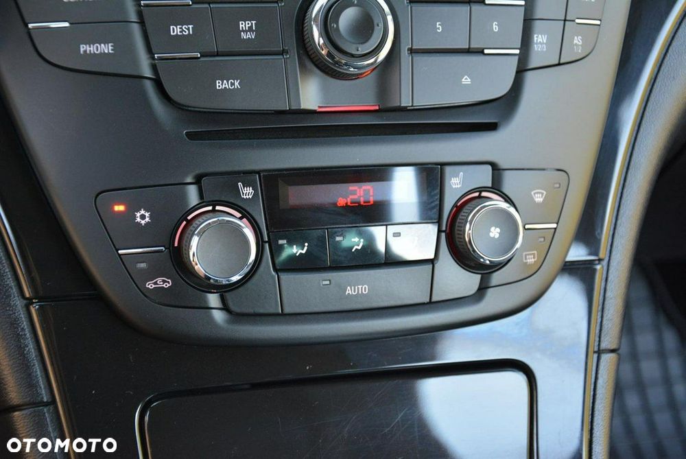 Opel Insignia 2.0 T Cosmo - 27