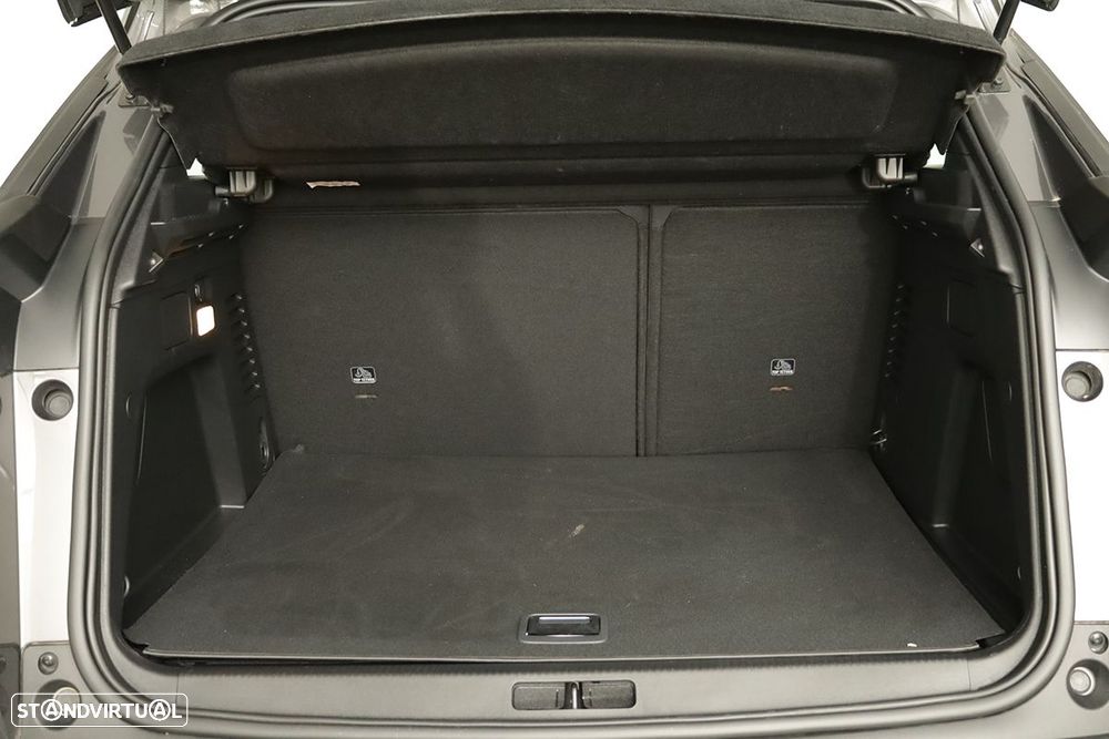 Peugeot 3008 1.6 Hybrid Allure e-EAT8 - 23