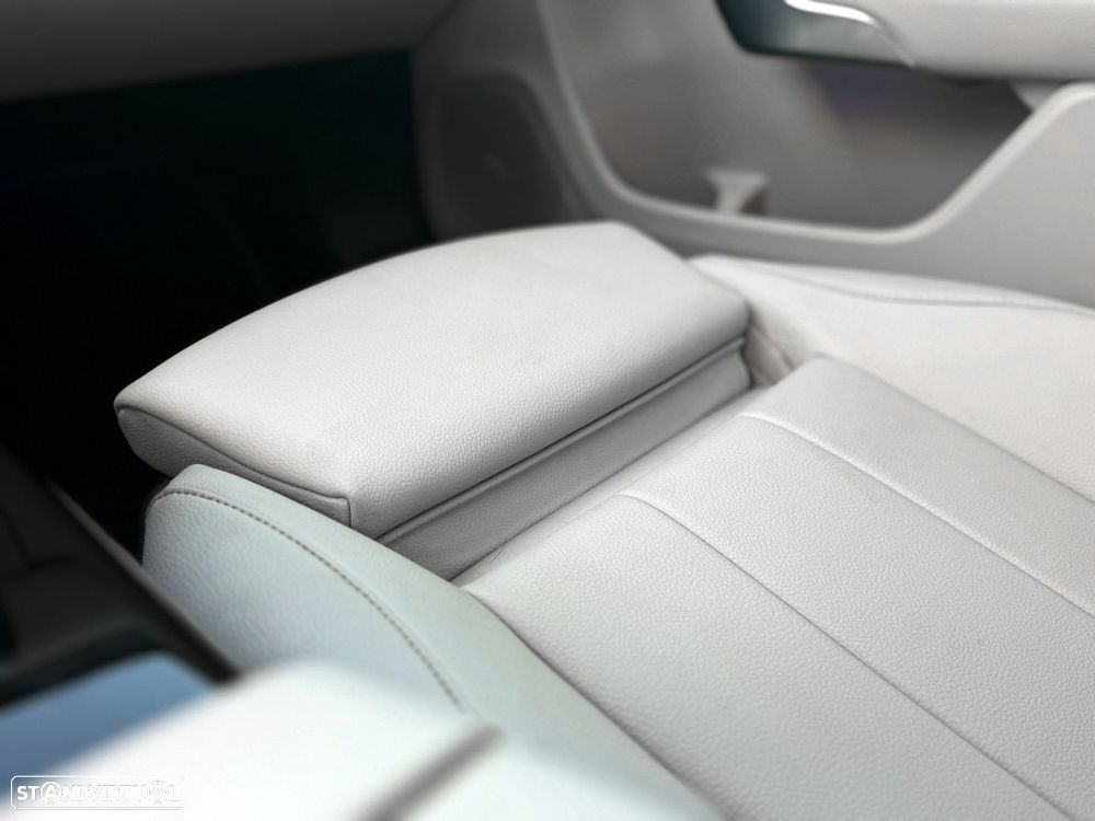 Mercedes-Benz A 250 - 17