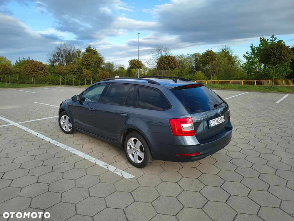 Skoda Octavia 1.5 TSI ACT DSG Ambition - 5