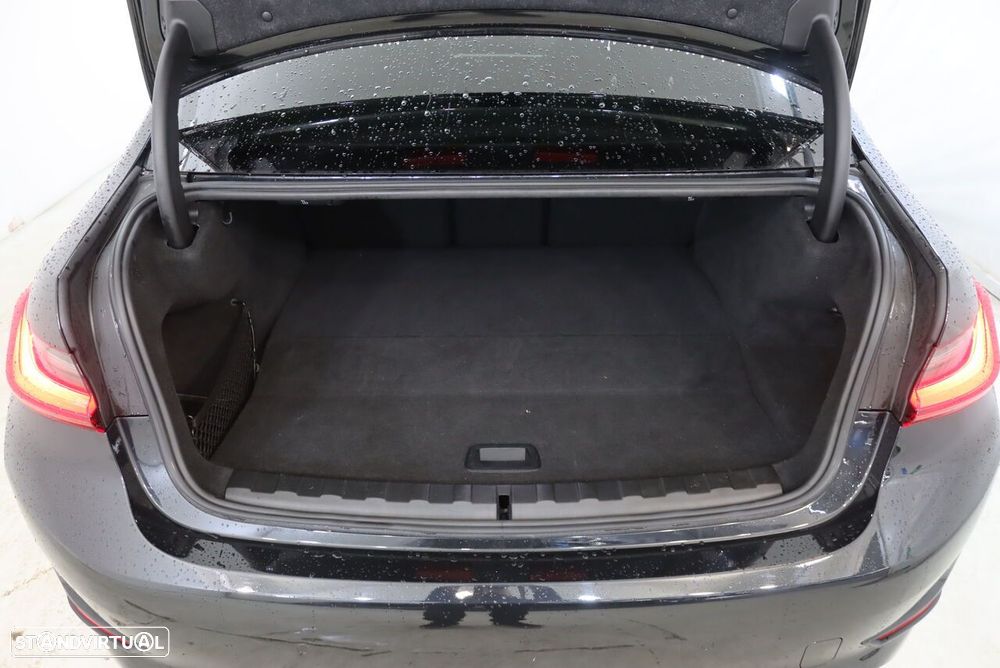 BMW 320 e Line Sport Auto - 33