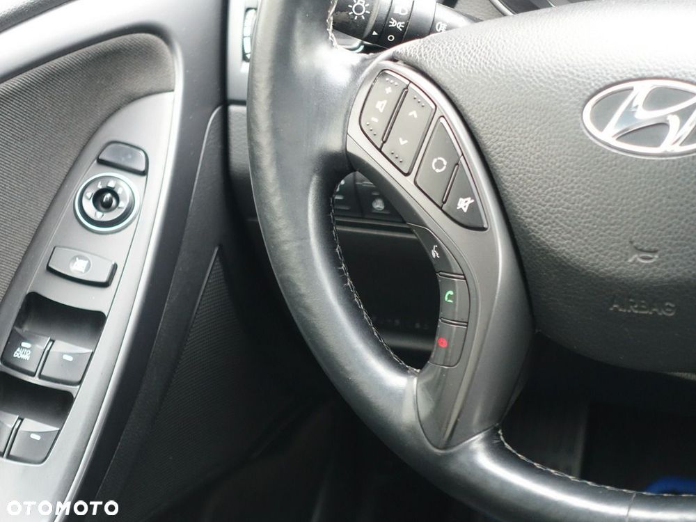Hyundai i30 1.6 CRDI DCT Passion Plus - 27