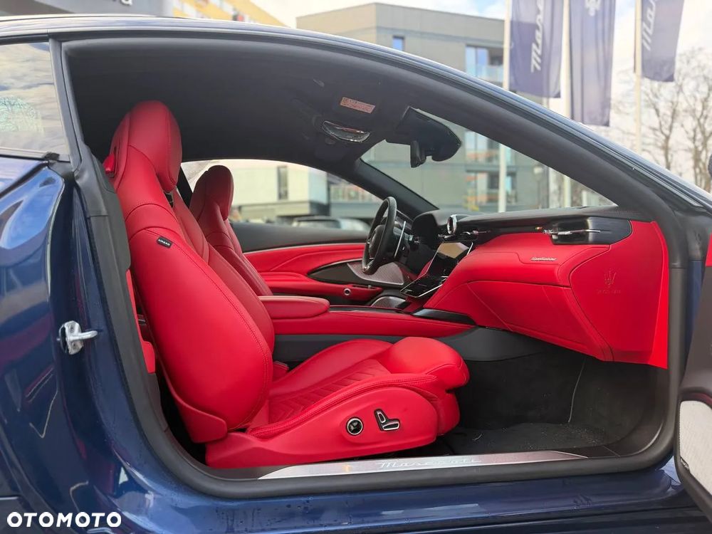 Maserati GranTurismo Standard - 10