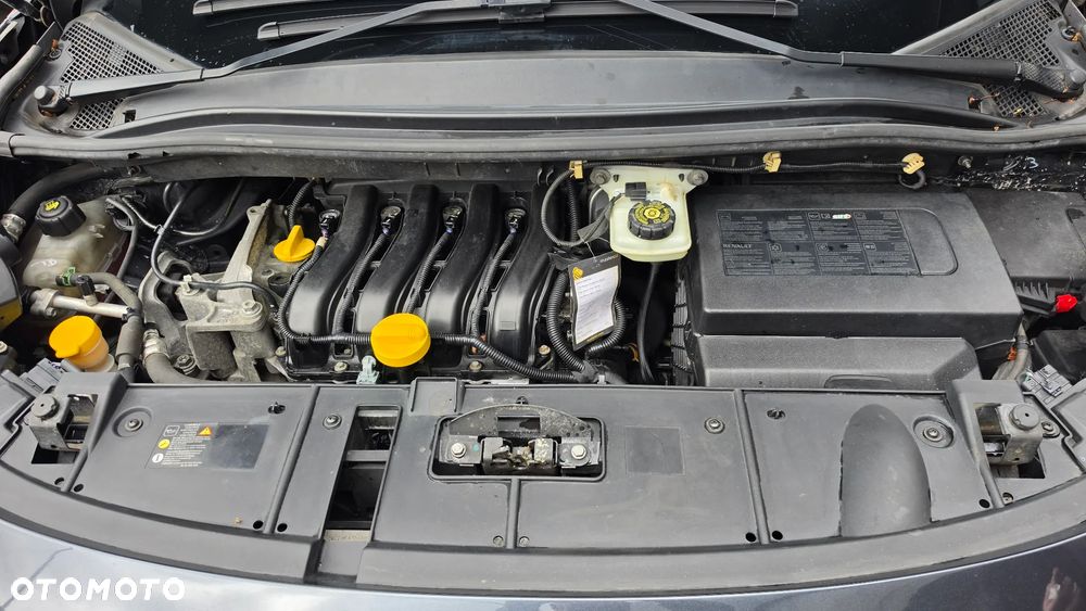 Renault Grand Scenic 1.6 16V 110 Expression - 16