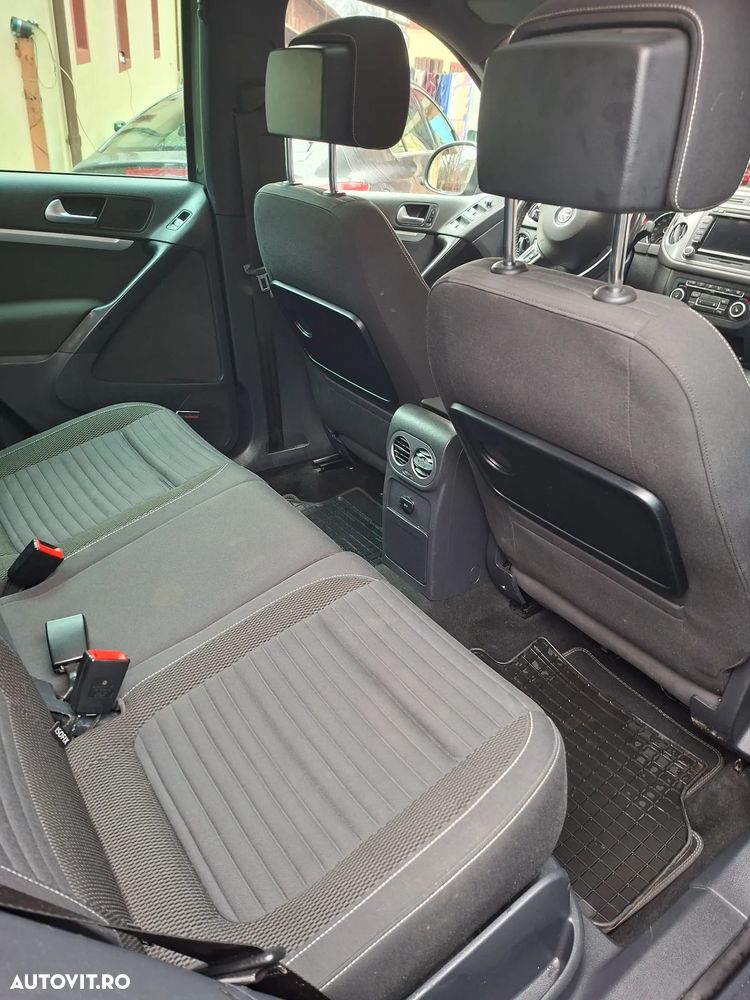 Volkswagen Tiguan 2.0 TDI 4Motion Sport & Style - 15