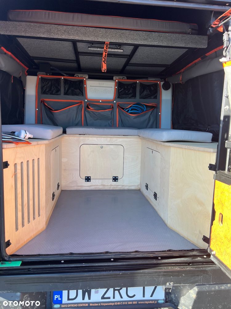 Toyota Hilux 2.8 D-4D Double Cab SR5+ 4x4 - 21