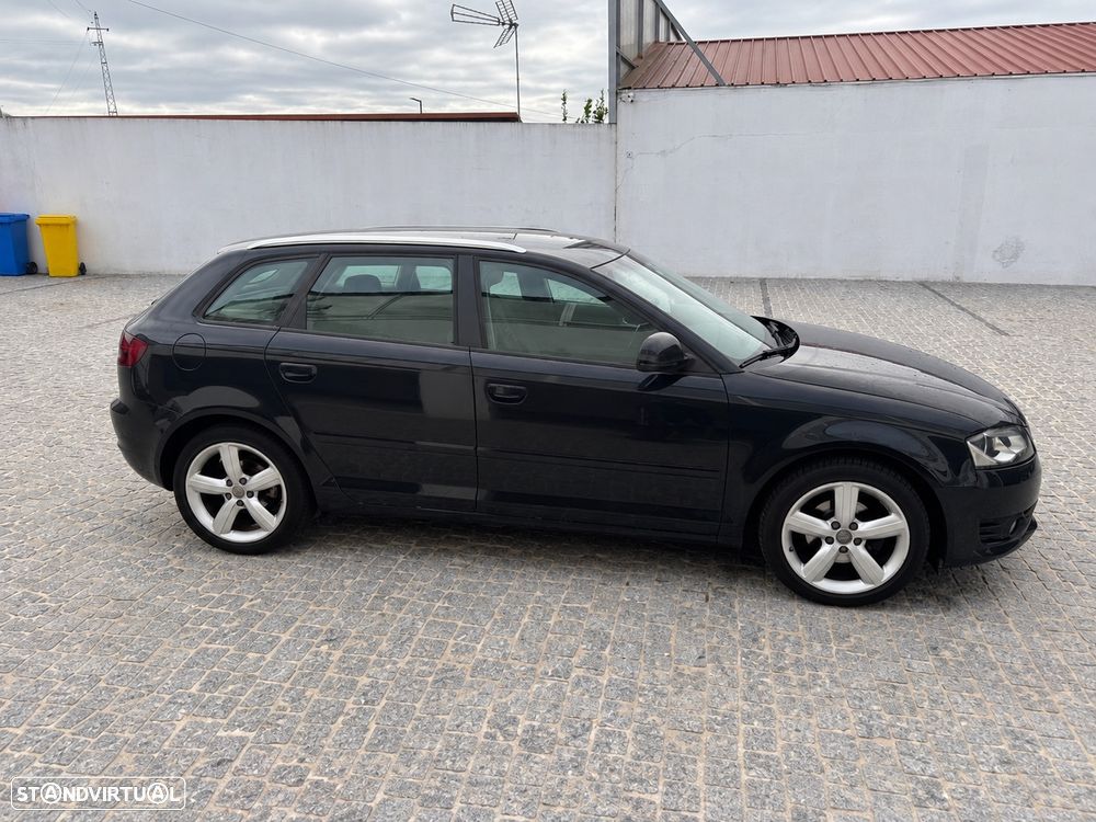 Audi A3 Sportback 1.6 TDI Attraction - 5