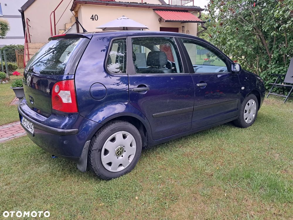 Volkswagen Polo 1.4 16V Comfortline - 13