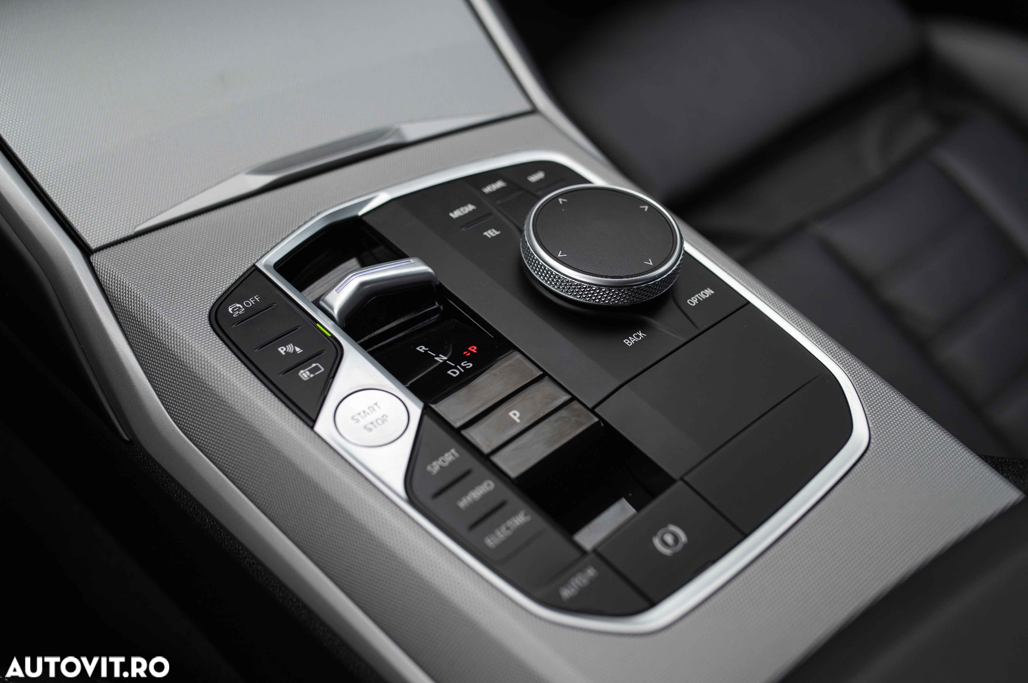 BMW Seria 3 320e AT PHEV - 24