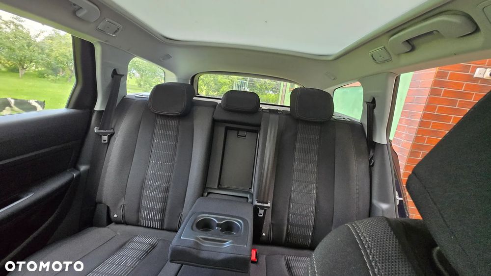 Peugeot 308 1.6 BlueHDi Allure S&S EAT6 - 26