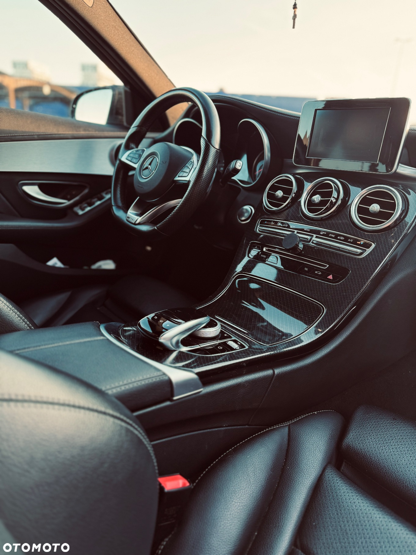 Mercedes-Benz Klasa C 220 d 4-Matic 7G-TRONIC - 15