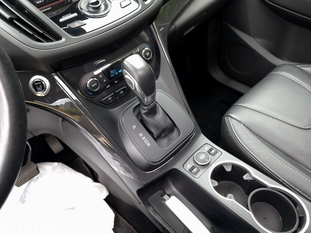 Ford Kuga 2.0 TDCi 4WD Titanium - 16