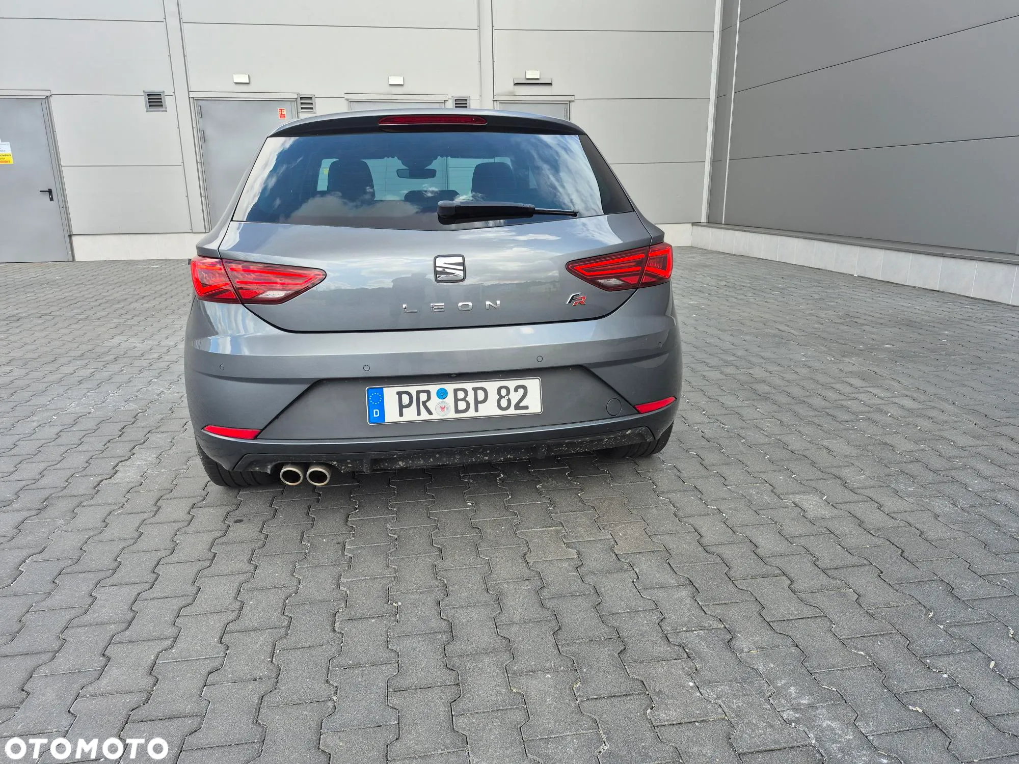Seat Leon 2.0 TDI DPF DSG FR - 4