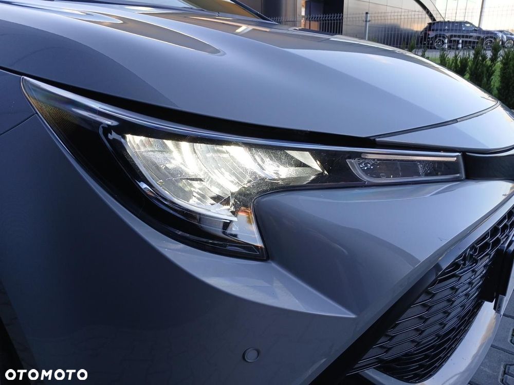 Toyota Corolla 1.8 Hybrid Comfort - 27