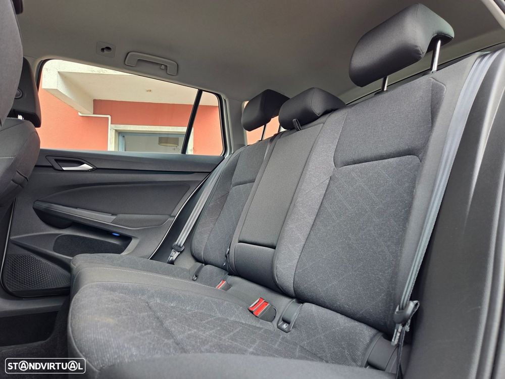 VW Golf Variant 2.0 TDi - 39