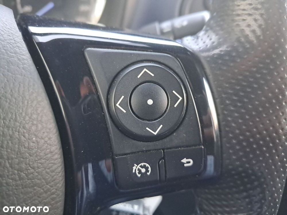 Toyota Yaris 1.5 Selection - 25