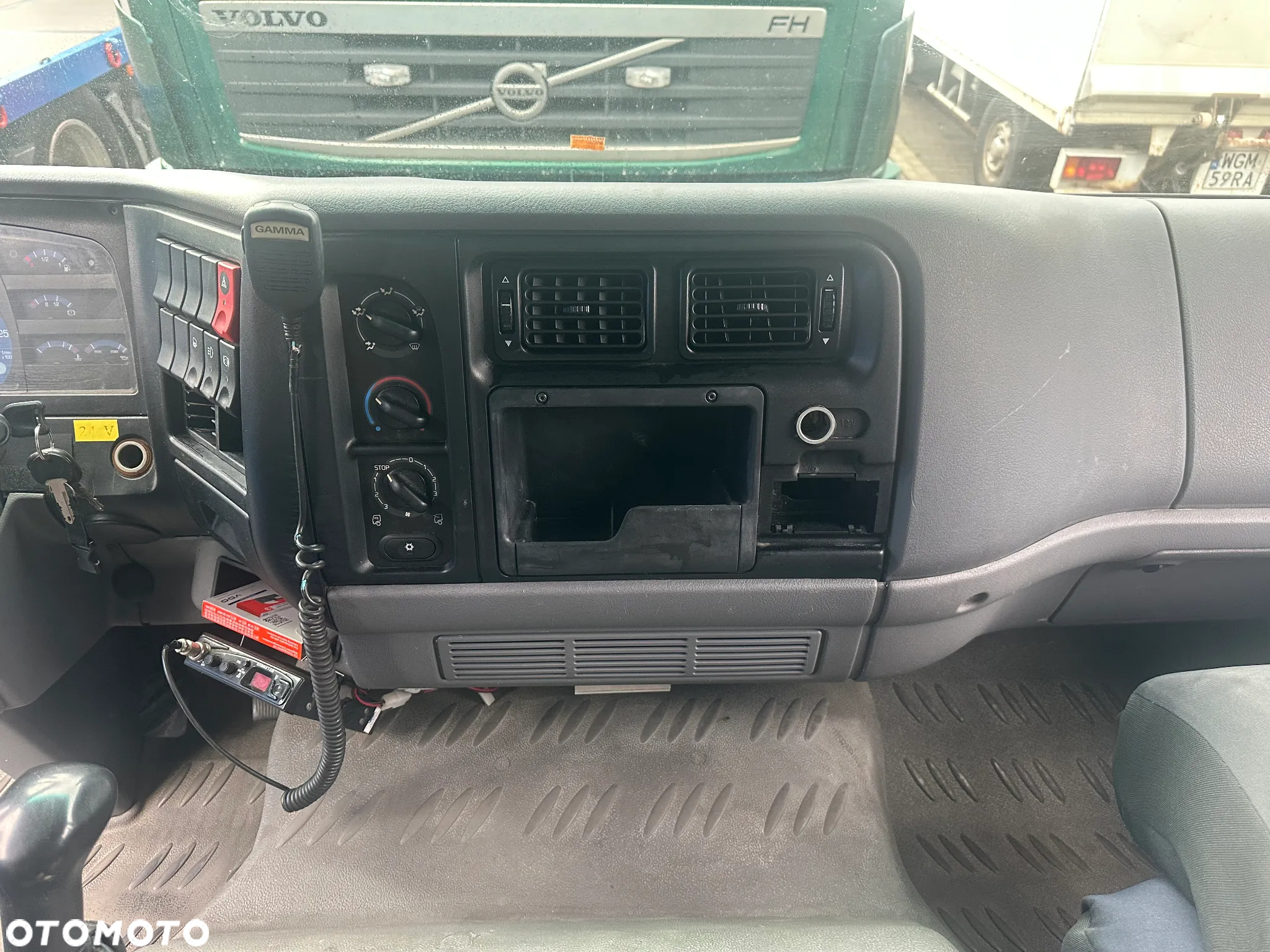 Renault MIDLUM DCI 220 - 6