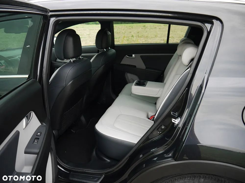 Kia Sportage 1.6 GDI XL 2WD - 25