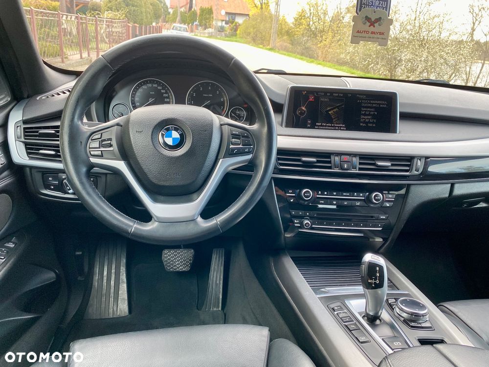 BMW X5 3.5i xDrive - 8